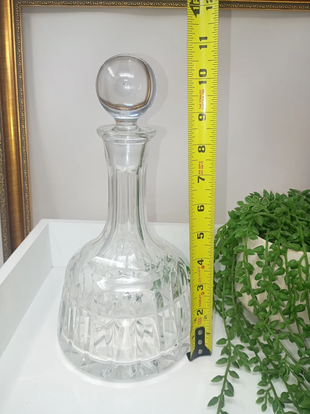 Cut Crystal Decanter with Round Stopper - Clear Glass
